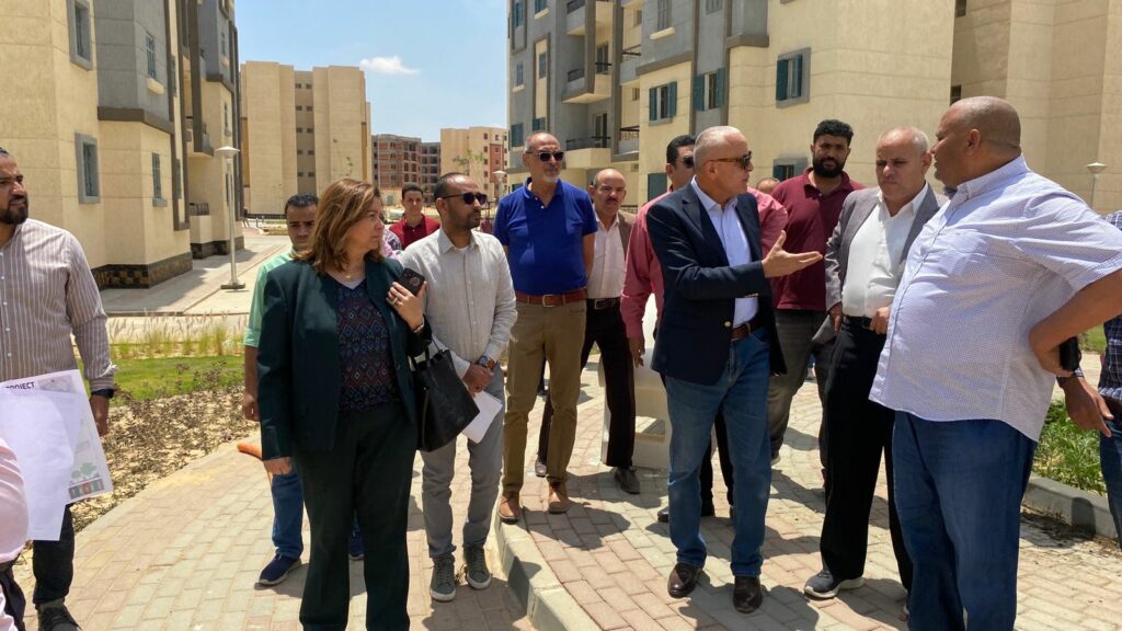 نائب رئيس "المجتمعات العمرانية" يتابع تنفيذ المشروعات التنموية بالمدن الجديدة 1 82d6bc36 b482 420c 90ba 166e4740200d1730190543