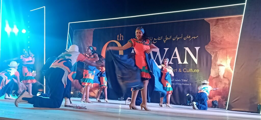 انطلاق مهرجان أسوان للثقافة والفنون تزامناً مع الاحتفال بظاهرة تعامد الشمس 1 8671729194902