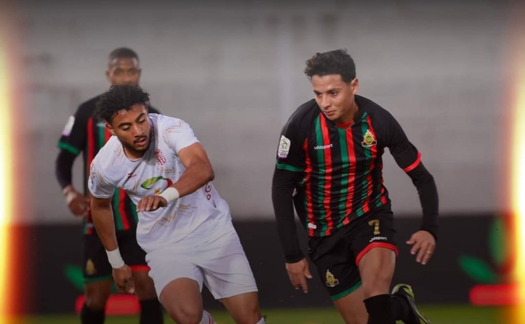 "الدفاع الحسني" يفوز على الجيش الملكي بهدف في منافسات الدوري المغربي 1 FB IMG 1702835701249 edit 2327518237260261727898965