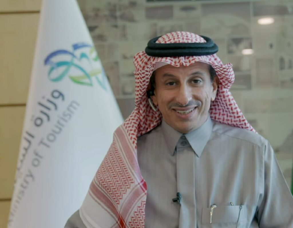 وزير سعودي: حريصون على تعزيز التبادل السياحي مع الصين وجذب 5 ملايين سائح بحلول عام 2030 1 IMG 20201225 113833 8151729319883