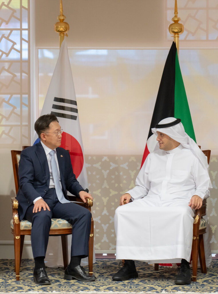 وزير المالية الكوري الجنوبي يتعهد بالحفاظ على مستوى الدين العام منخفضًا 1 bdf58d3a 452e 4502 8198 a518e5596d141730013674
