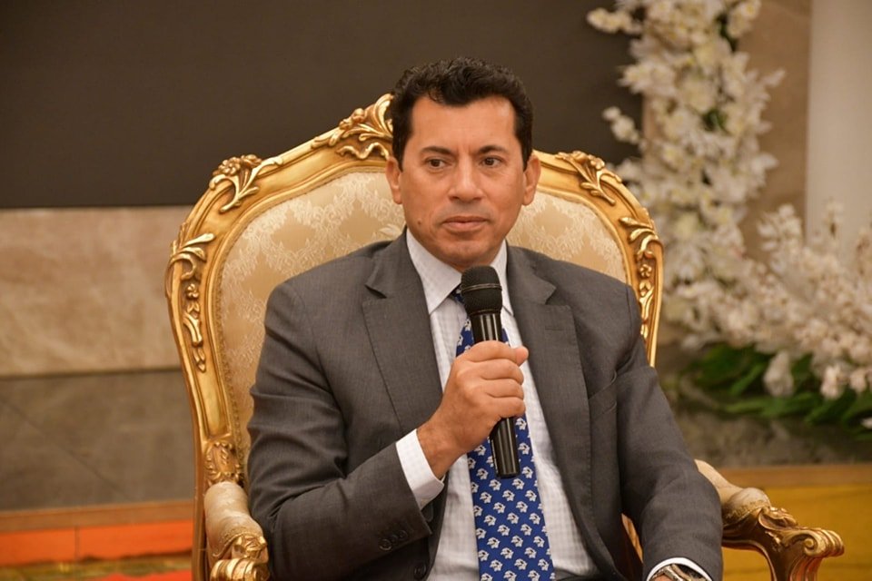 وزير الرياضة يهنيء "الجمباز المصري" بالسيطرة على المناصب القيادية باللجان الفنية للاتحاد الدولي 1 elaosboa081341729881843