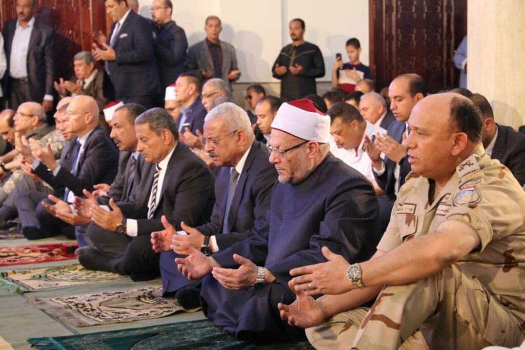 مفتي الجمهورية ووزير الأوقاف يشاركان في احتفالية العيد القومي لمحافظة السويس 1 elaosboa246081729870503