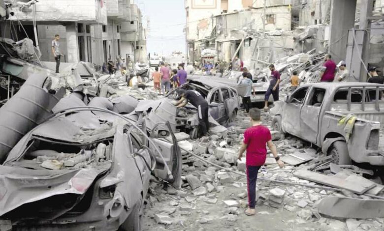استشهاد 15 فلسطينيا جراء قصف طائرة إسرائيلية بلدة بيت لاهيا شمال غزة 1 elaosboa39285 11729579685