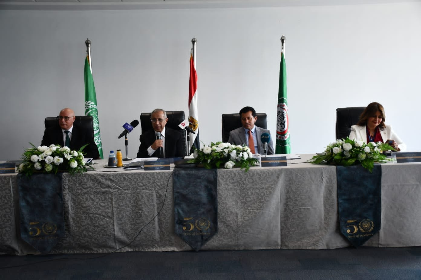 وكيل كلية اللغة والإعلام بالأكاديمية العربية تؤكد أهمية خلق إعلام مبدع يبني عقولا واعية 1 khaligyoun879501730018463