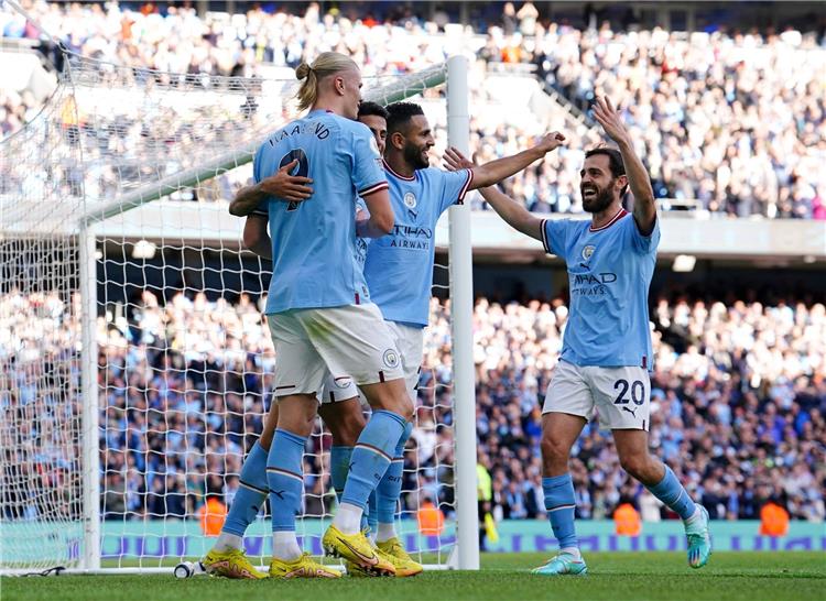 مانشستر سيتي يتصدر الدوري الإنجليزي مؤقتا بفوزه على ساوثهامبتون بهدف نظيف 1 large1729960923