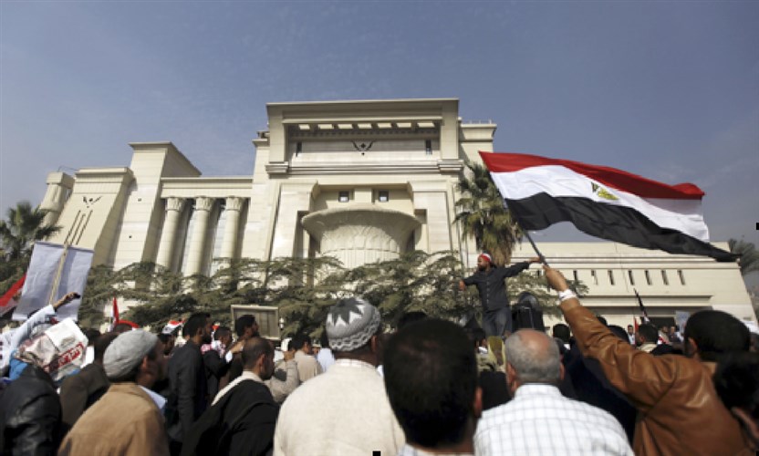 "الشؤون النيابية": قضاة مصر قدموا ثروة هائلة من الأحكام تتضمن مبادئ أرست قيم الديمقراطية والحرية والعدالة 1 nizarwsamer1727783884
