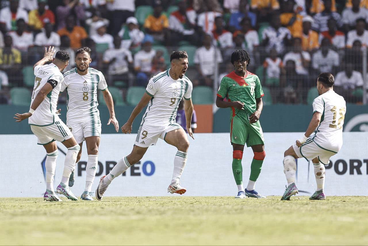 فوز الجزائر على توجو 5-1.. وبوركينا فاسو على بوروندي 4-1 في تصفيات الأمم الإفريقية 1 photo 2024 01 20 18 18 221728597546