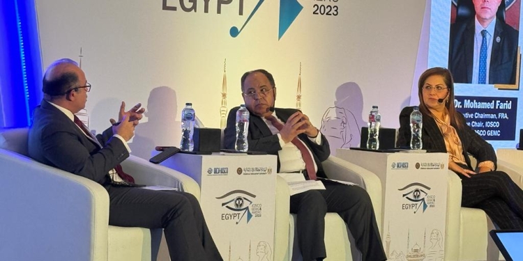 وزير المالية: نتطلع لشراكة من المؤسسات الدولية لتعزيز الاستثمار في مجالات الطاقة والمياه والأمن الغذائي 1 0 72