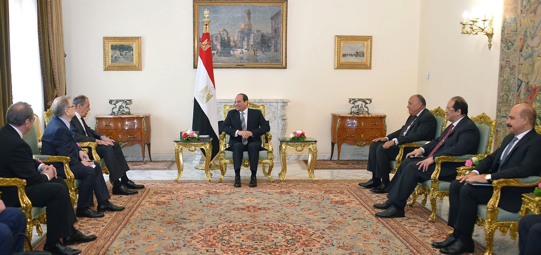 الرئيس السيسي يؤكد ترحيب مصر باستمرار التشاور والتنسيق مع جنوب أفريقيا على جميع المستويات 1 04f48c00 2a3b 4031 b452 a9b886451f7c1731581824