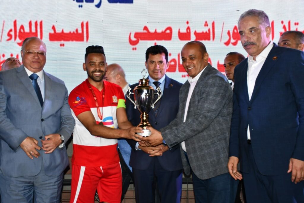 وزير الشباب والرياضة ومحافظ البحيرة يشهدان نهائي دوري مراكز شباب قرى حياة كريمة 1 0fd5bab1 9210 4c1f 819b 39a1976418601732992604