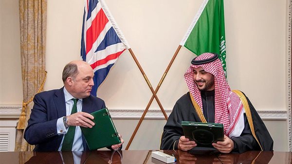 وزير الدفاع البريطاني يعزز التعاون الدفاعي مع تركيا والسعودية ويدعو إلى تهدئة الأوضاع في الشرق الأوسط 1 1071731582123