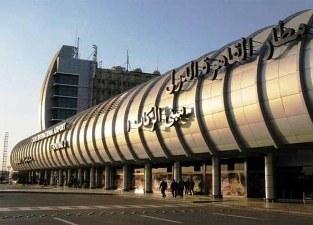 مكتب "تنشيط السياحة" بمطار القاهرة يستقبل أولى رحلات الطيران العارض من كوريا الجنوبية 1 163378297699790061730562903