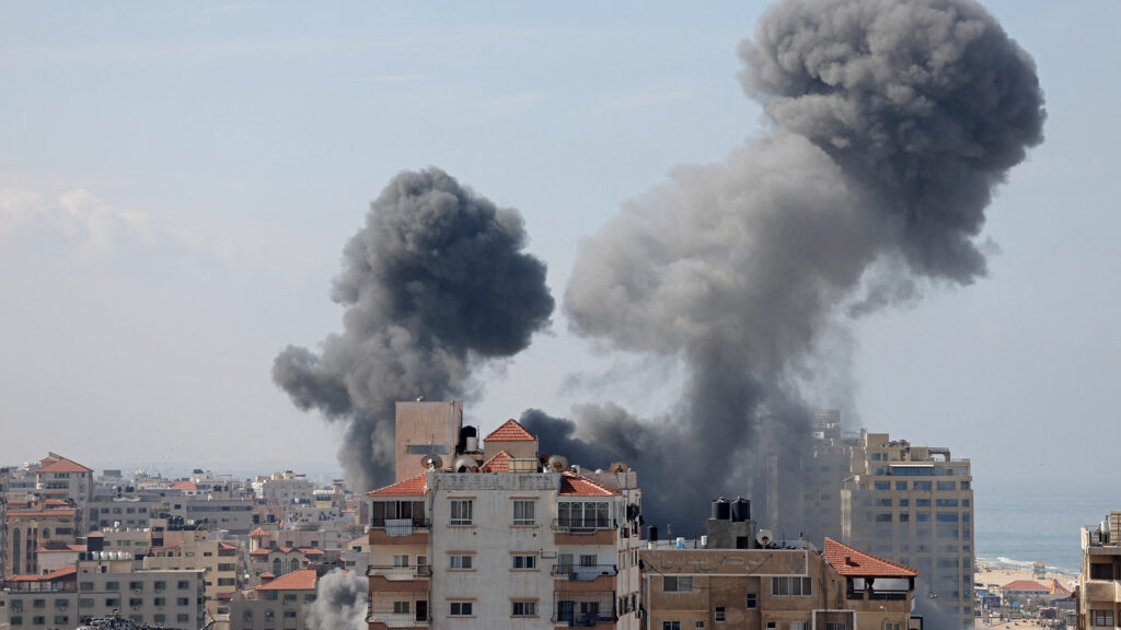 5 شهداء وجرحى فلسطينيون في قصف الاحتلال الإسرائيلي شرق مدينة غزة 1 16986737655181731145563