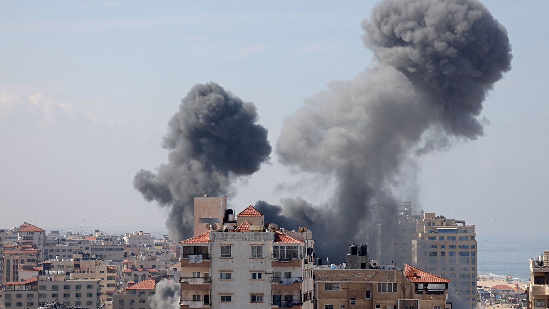 5 شهداء وجرحى فلسطينيون في قصف الاحتلال الإسرائيلي شرق مدينة غزة 1 16986737655181731145563