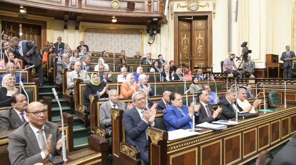 قانون "لجوء الأجانب" واستكمال مناقشة "الإجراءات الجنائية" على رأس جدول أعمال "النواب" الأسبوع المقبل 1 17381296796209202404190101521521731525543