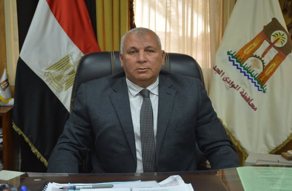 محافظ الوادى الجديد يؤكد استمرار فعاليات المبادرة الرئاسية "بداية" وتطوير الخدمات المقدمة للمواطنين 1 19 2021 637574887725604457 5601731512163
