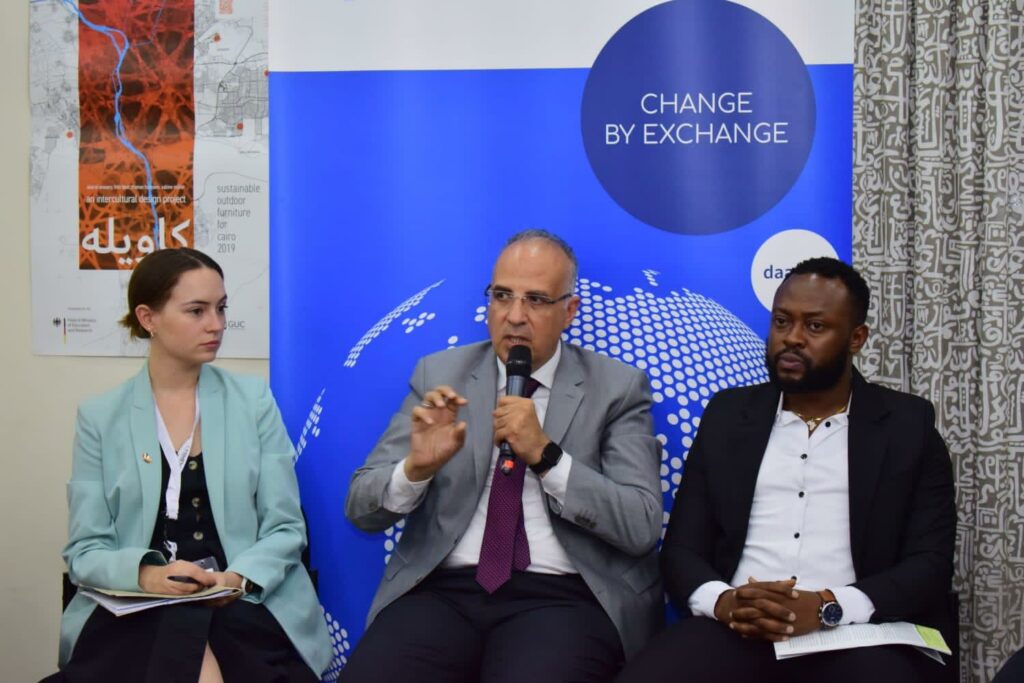 وزير الري يشيد بالدور المهم لتونس ضمن مبادرة تعزيز التكيف مع التغيرات المناخية بقطاع المياه 1 19 2022 637990903367729524 7721732689663