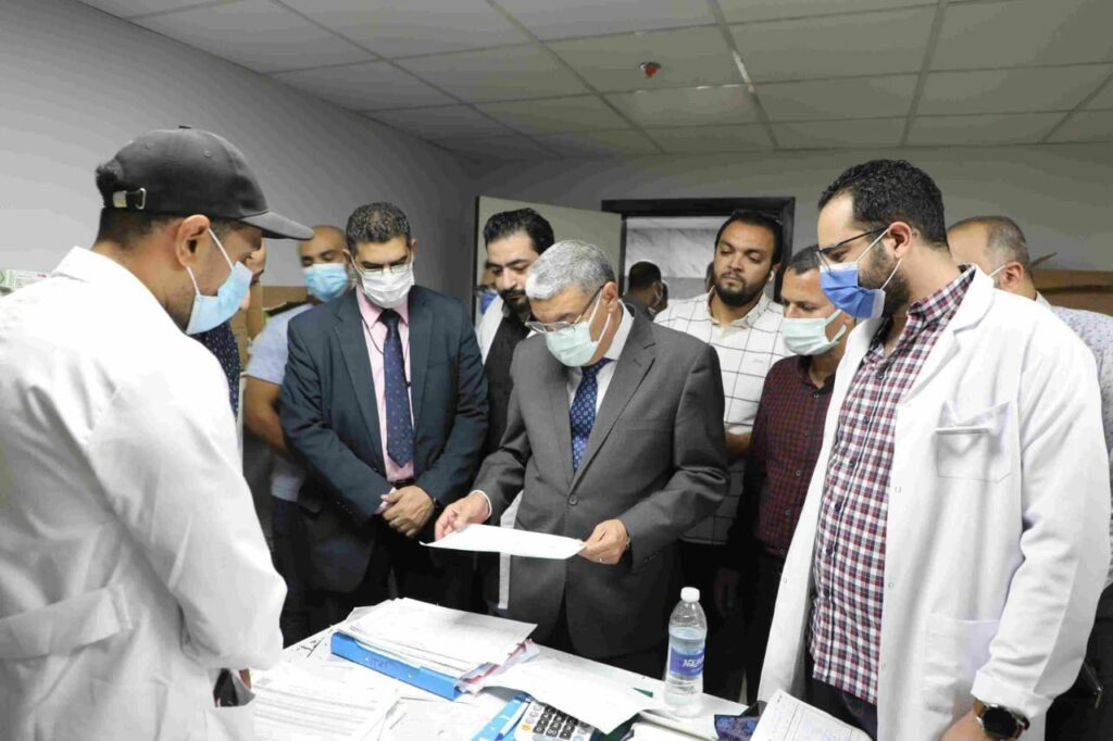محافظ المنيا يفتتح مركز "طب الأسنان التخصصي" بالمنيا الجديدة.. ويتفقد مستشفى أورام الأطفال 1 19 2022 637991930468319563 8311731839646