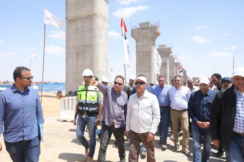 وزير النقل: شبكة القطار الكهربائي السريع ستخلق محاور لوجيستية وتربط المناطق الصناعية بالموانئ البحرية 1 19 2023 638183940262183763 2181731835336