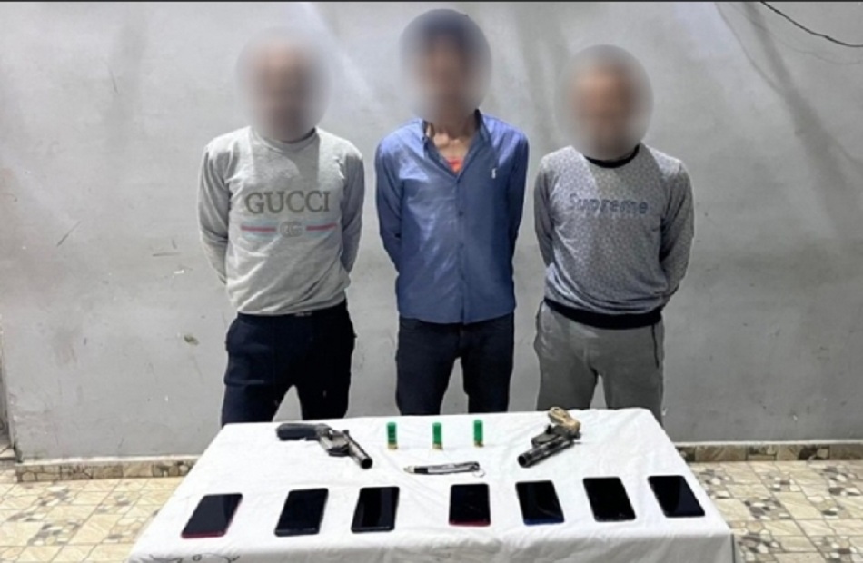 ضبط تشكيل عصابي ارتكب 12 واقعة سرقة هواتف محمولة من المواطنين بالبحيرة 1 19 2023 638354786975693389 5691731066122