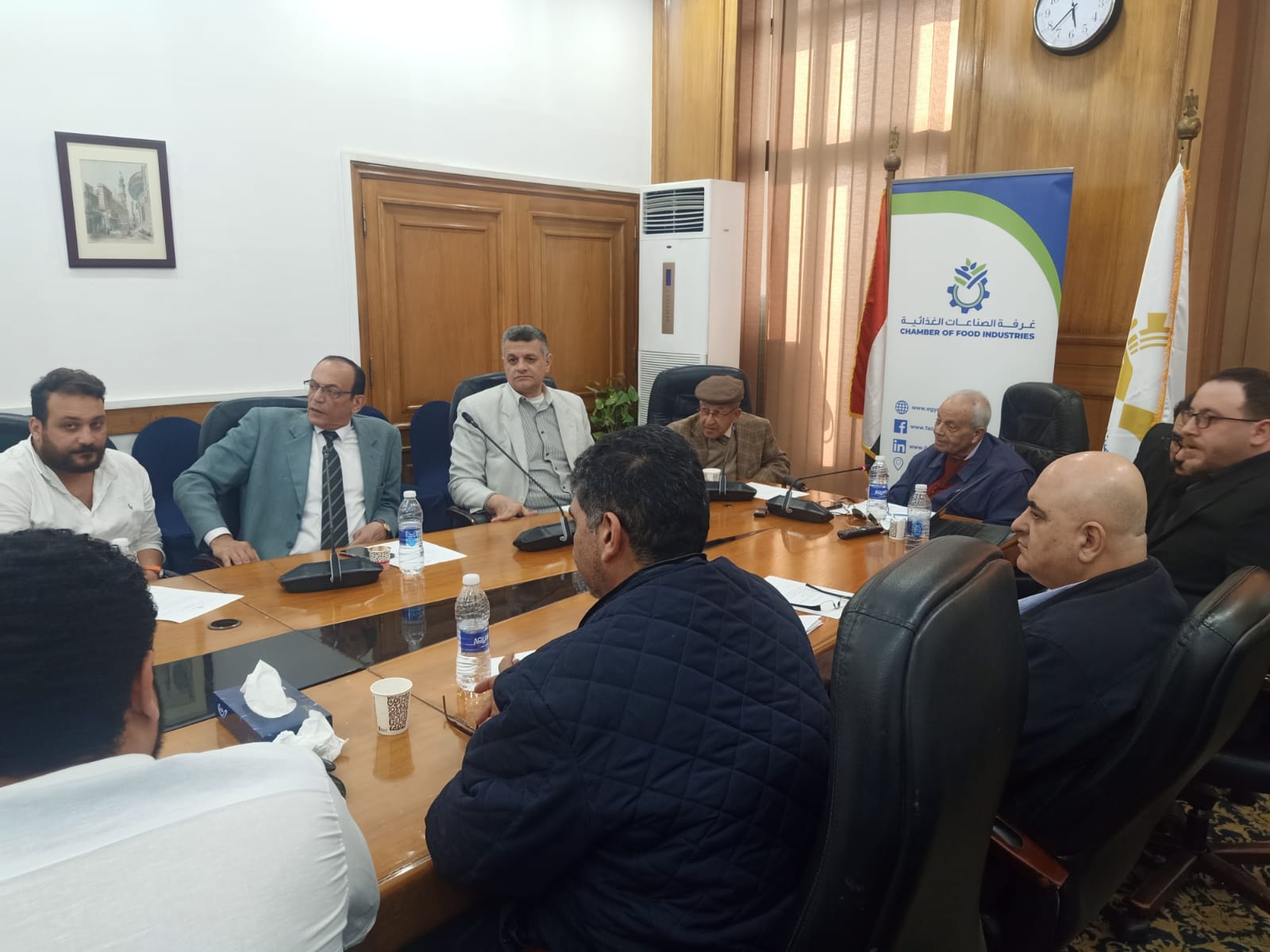 غرفة الصناعات الغذائية تناقش تحديات قطاع مصنعات اللحوم والدواجن 1 19 2024 638468042227342218 7341731240843
