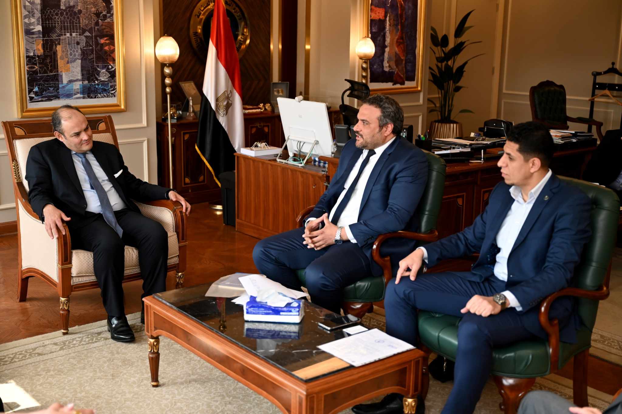 وزير الاستثمار يستعرض مع وفد شركة بادما البولندية مشروعا لتصنيع الأثاث المنزلي بالعلمين الجديدة باستثمارات 70 مليون يورو 1 19 2024 638472268218424762 8421731486782
