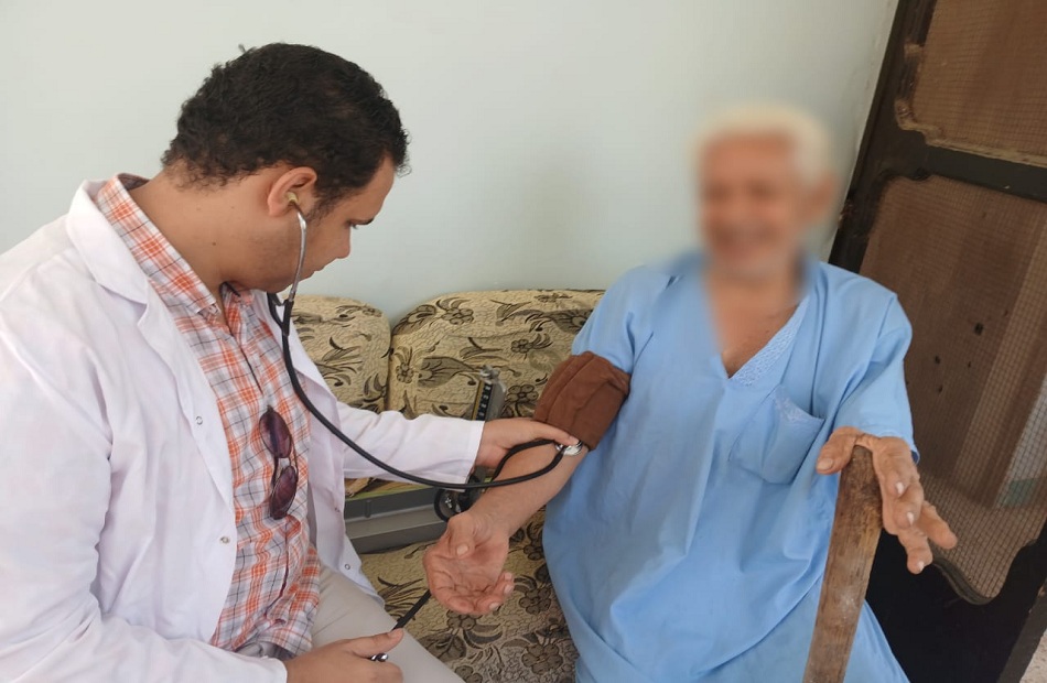 "صحة الشرقية": تنفيذ 5755 زيارة منزلية لكبار السن وذوي الهمم ضمن مبادرتي "بداية " و"كبار السن" 1 19 2024 638642802324157105 4151730478363