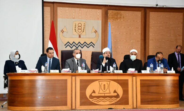 وزير الأوقاف ومفتي الجمهورية يهنئان محافظ كفر الشيخ بالعيد القومي للمحافظة 1 2022 637783735856335354 6331730464803