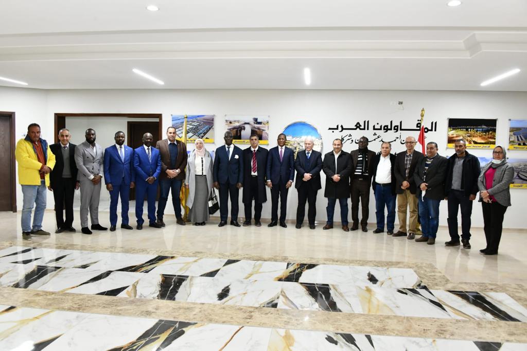 "المقاولون العرب" تبحث مع وزير الإسكان الإيفواري أوجه التعاون بالمشروعات التنموية 1 2022 637795741121252187 1251730707503