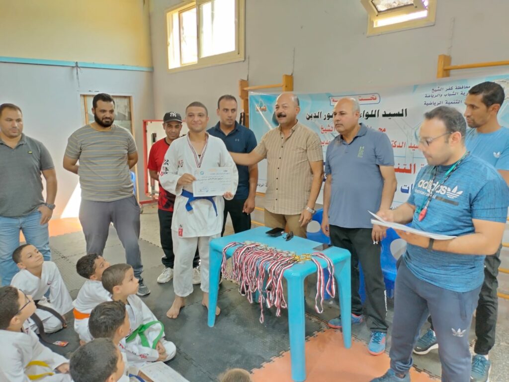 "الشباب والرياضة": تقديم كافة متطلبات الرعاية الطبية للاعب كفر الشيخ بالتنسيق مع وزارة الصحة 1 2022 638004864972090921 2091731536103