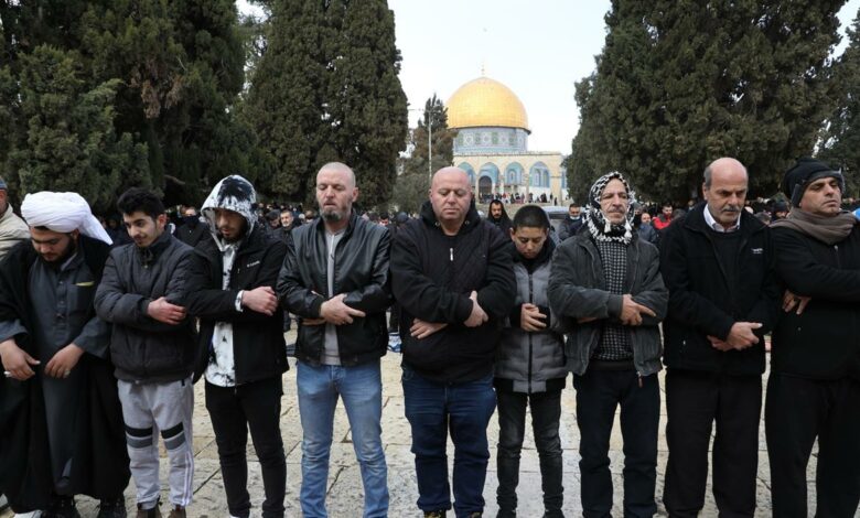 40 ألفا يؤدون صلاة الجمعة في المسجد الأقصى المبارك 1 2022 02 04 03 16 531730460544
