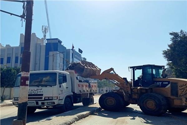رفع 9600 طن مخلفات هدم مباني بالطرق المؤدية لدير المحرق في أسيوط 1 202402110532170841732349404