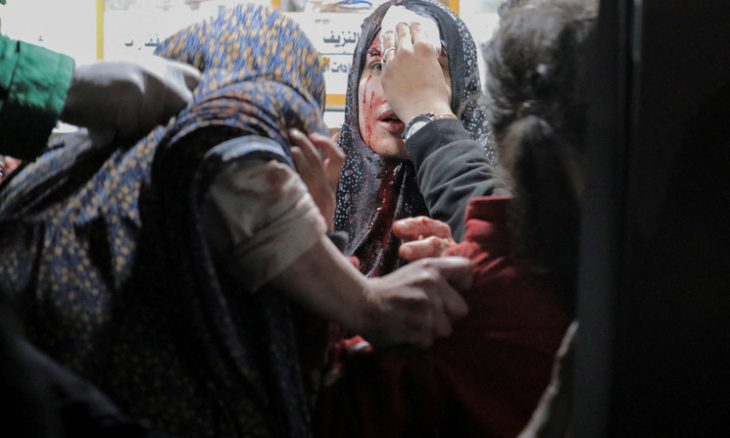 ثلاثة شهداء وعدد من الجرحى في قصف إسرائيلي على مخيم النصيرات وسط قطاع غزة 1 20240219195138reup 2024 02 19t194952z 66877752 rc2t56ajnmxu rtrmadp 3 israel palestinians1730458624
