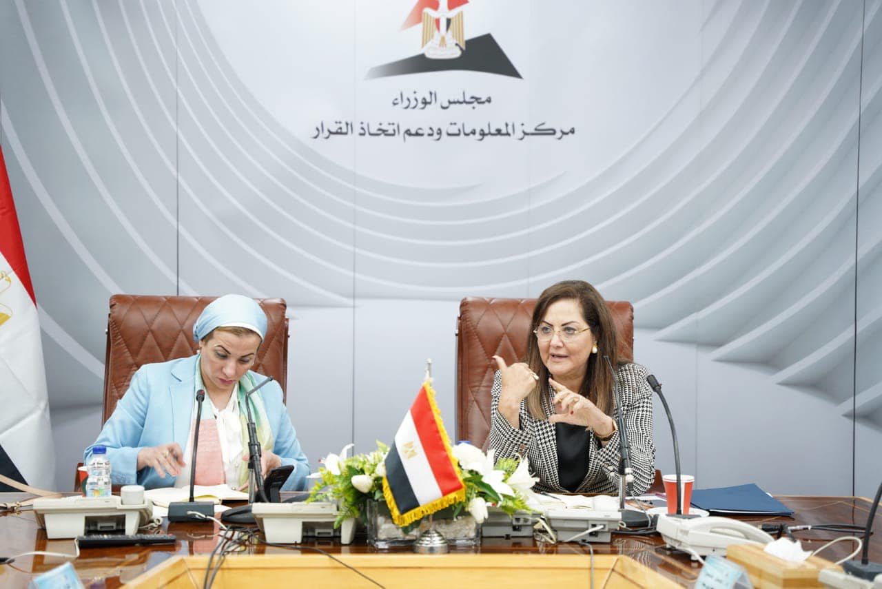 مستشار وزيرة التخطيط: القطاع الخاص مصدر الابتكارات للتغلب على التحديات المحلية الخاصة بتغير المناخ 1 289821242 577073450449162 5215230193283769424 n1730799783