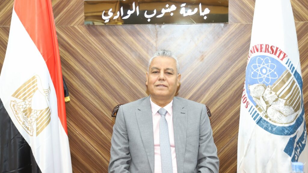 الخميس المقبل .. فتح باب الترشح لانتخابات الاتحادات الطلابية بجامعة جَنُوب الوادي 1 4 8 20221731340923