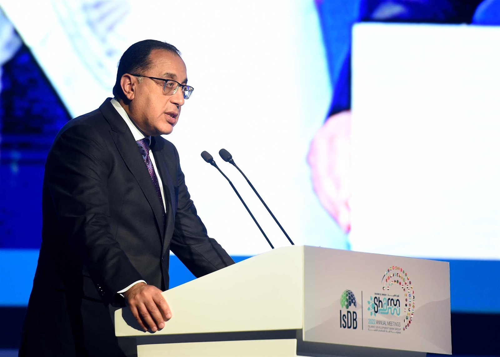 مدبولي يؤكد دعم دور النيباد لتحقيق تطلعات شعوب قارة إفريقيا في مجال التنمية المستدامة 1 4591731489303