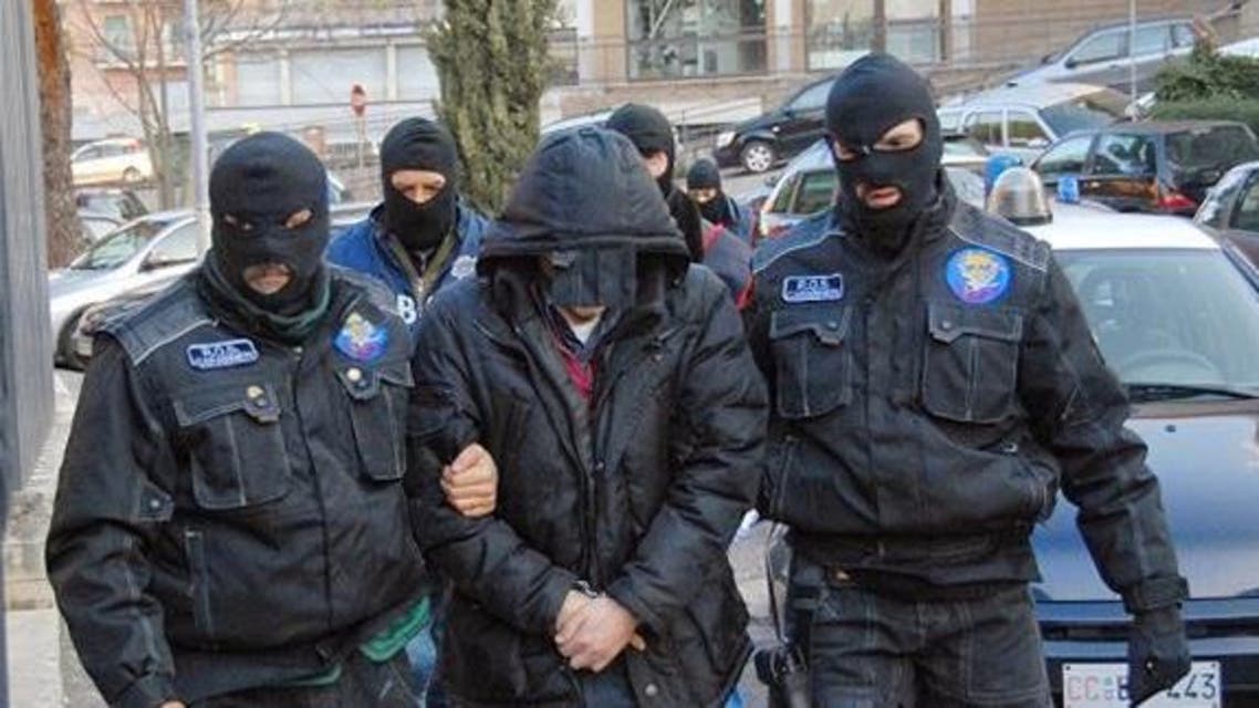 إيطاليا تفكك شبكة دولية لتهريب المخدرات وضبط كميات من الكوكايين 1 518122021 1d969d59 f35c 4092 8d59