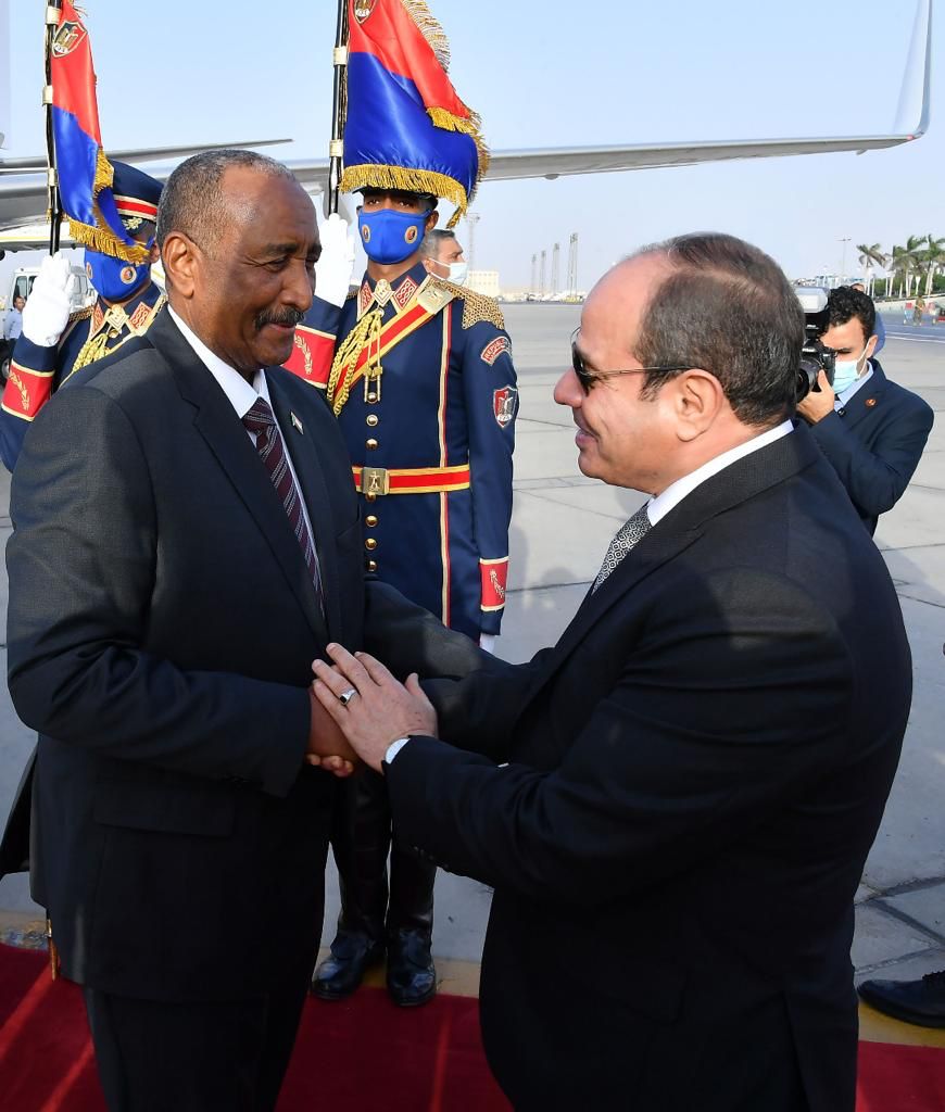 الرئيس السيسي يؤكد استمرار الدعم المصري للسودان الشقيق على كافة المستويات للخروج من الأزمة 1 5521730744224