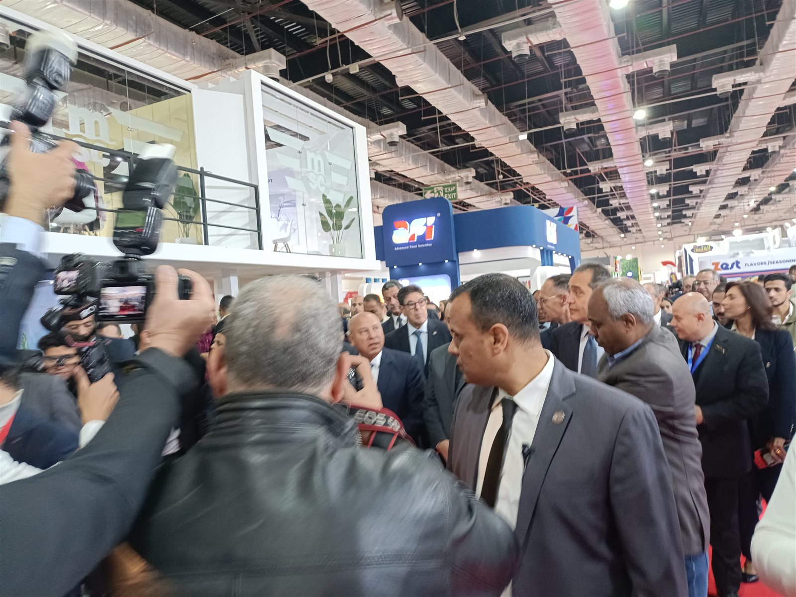 وزراء الصناعة والاستثمار والتموين يفتتحون فعاليات معرض " فوود افريكا " فى دورته التاسعة 1 6261732797663