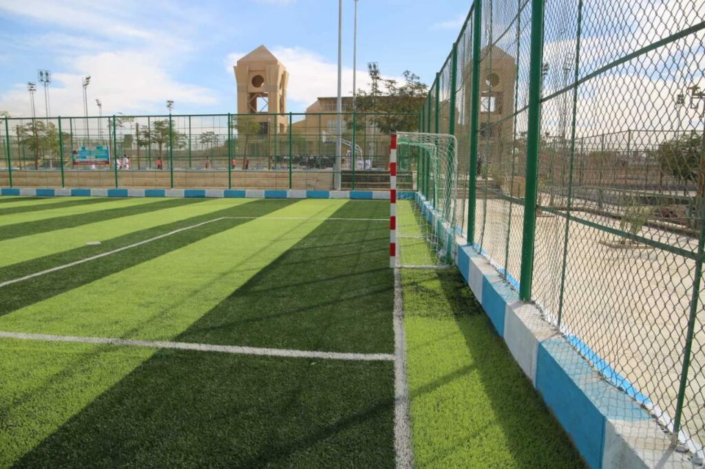 وزير الشباب والرياضة يبحث العديد من المشاكل التي تعيق إنشاء الملاعب المفتوحة 1 71730976783