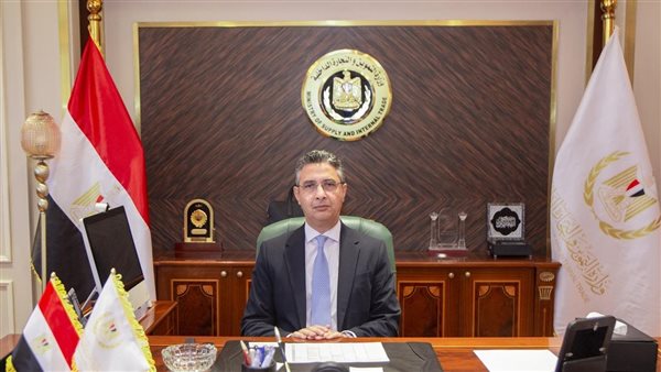 وزير التموين : مبادرة سوق اليوم الواحد تستهدف الحد من تأثير الحلقات الوسيطة مما يساهم في تخفيض الأسعار 1 7671732268823