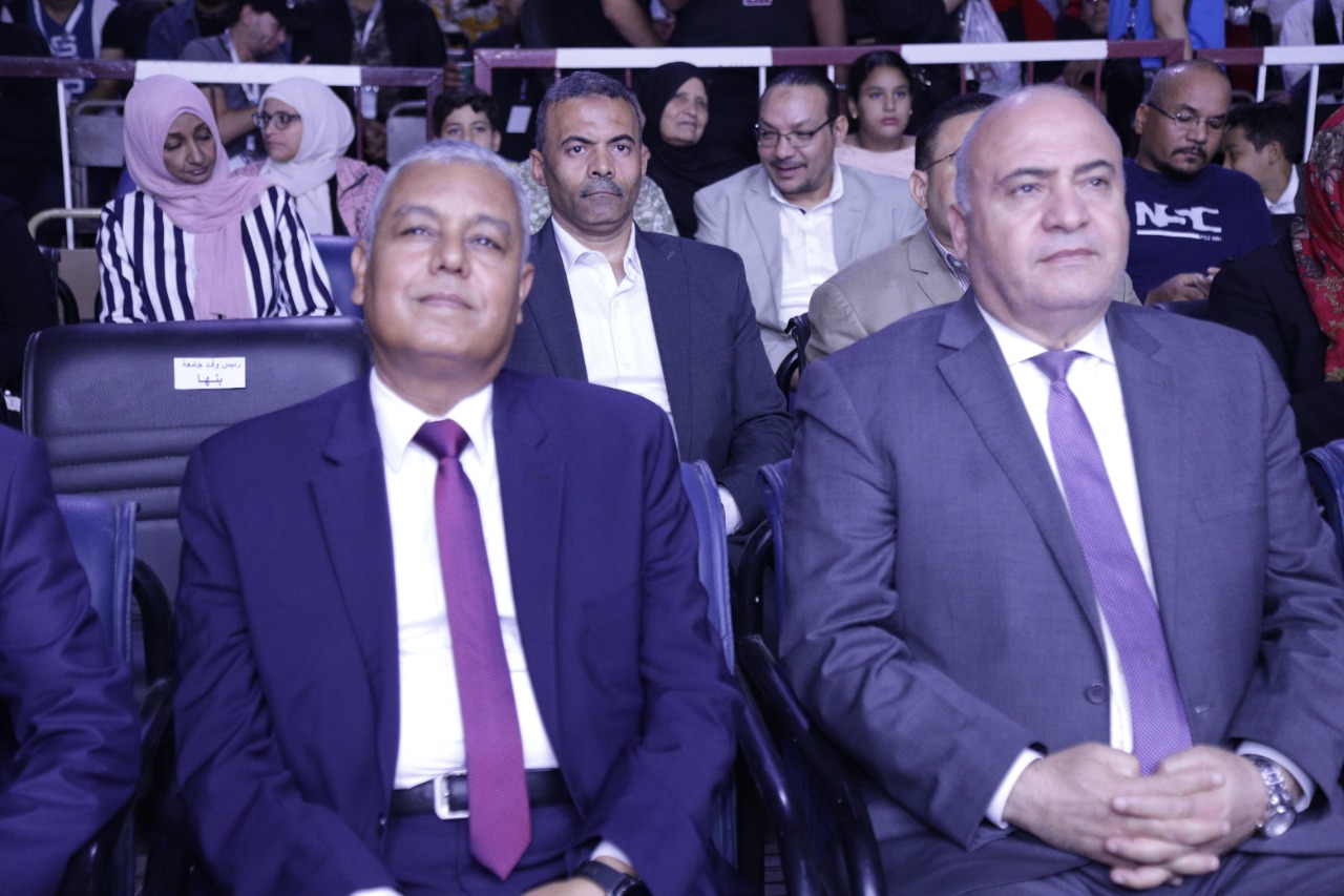 محافظ قنا ورئيس جامعة جنوب الوادي يفتتحان فعاليات الملتقى الفني الـ٢٢ لشباب الجامعات 1 821731879905