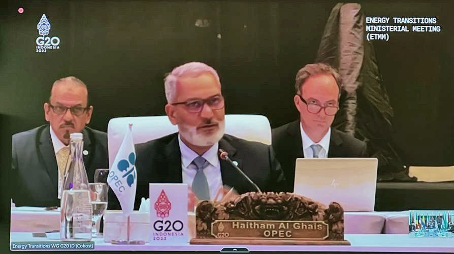 الأمين العام لـ"أوابك"يؤكد أهمية استخدام التقنيات الحديثة لقياس الانبعاثات وإدارة المخلفات 1 8dd676d4 6004 43b8 9a7b 231775f4e0a31732525983