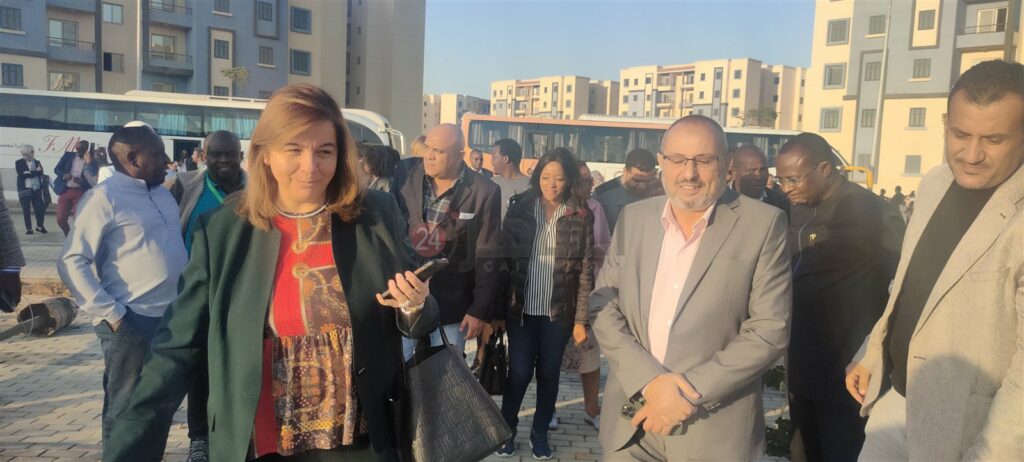 صندوق "الإسكان الاجتماعي" ينظم زيارة تفقدية لوزير البنية التحتية والإسكان المنغولي لمدينة حدائق العاصمة 1 9221730799423
