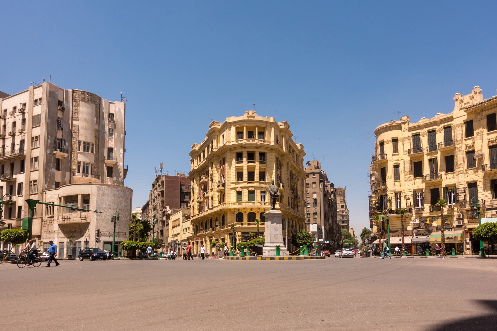 المنتدى الحضري العالمي يُسلط الضوء على تطوير القاهرة التاريخية كمقصد سياحي عالمي 1 Downtown Cairo 16001730830983