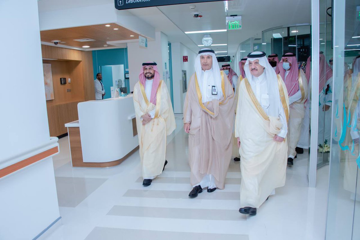 الشرقية: نائب وزير الصحة تتفقد خدمات وحدة بـ"هرية رزنة" وتعقد ندوة عن "الألف يوم الذهبية" بالزقازيق 1 FxOvbZoXgAEz79 1731874504