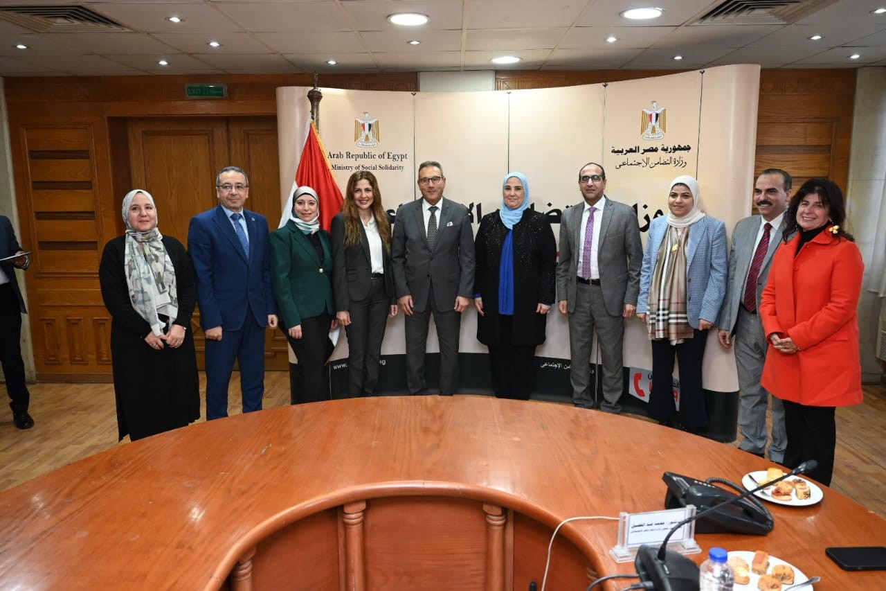 "التضامن" و"الوطني للعمل الأهلي" يوقعان بروتوكول تعاون لتنفيذ مشروعات تمكين اقتصادي بقرى "حياة كريمة" 1 IMG 20231216 WA00031732716963