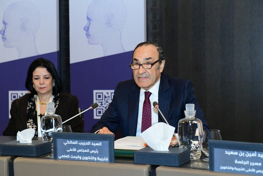 مدير مكتبات الشارقة لـ (أ ش أ): ضرورة تعزيز محو أمية الذكاء الاصطناعي فى مجال المكتبات 1 ISM 8867 1170x7801731151623