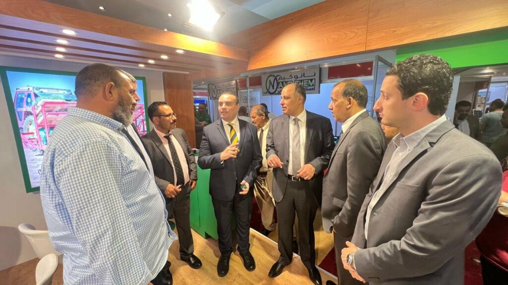 رئيس الوزراء يفتتح معرض الوادي الجديد الزراعي فى ختام زيارته 1 elaosboa52831 11732201804